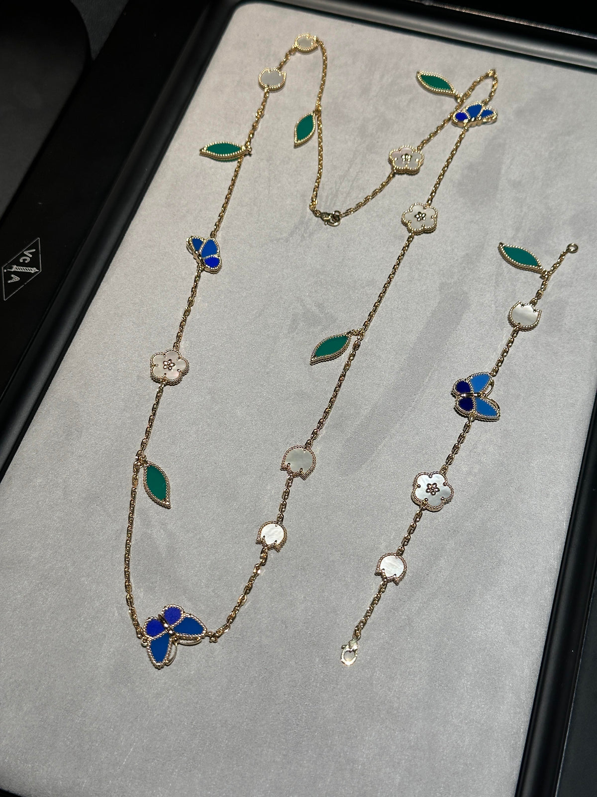 [⭐Veyra] 26 NEW CLOVER 15 MOTIFS LUCKY NECKLACE