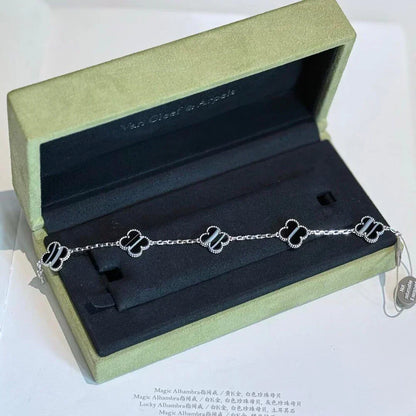 [⭐Veyra] CLOVER 5 MOTIF PULSAR STONE BRACELET COLLECTION