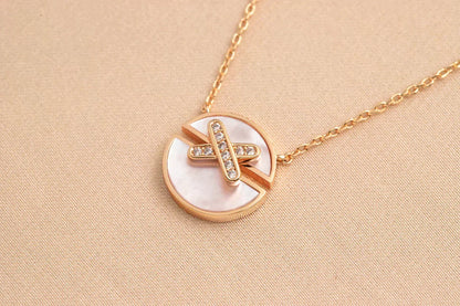 [⭐Veyra]JEUX DE ROSE GOLD DIAMOND NECKLACE