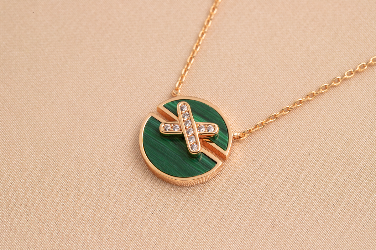 [⭐Veyra]JEUX DE PINK GOLD DIAMOND NECKLACE