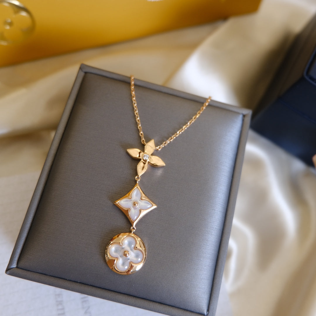 [⭐Veyra]COLOR BLOSSOM LARIAT NECKLACE PINK GOLD WHITE MOTHER PEARL AND DIAMOND