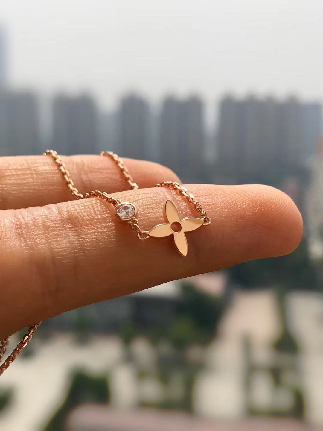 [⭐Veyra]BLOSSOM PENDANT PINK GOLD AND DIAMOND