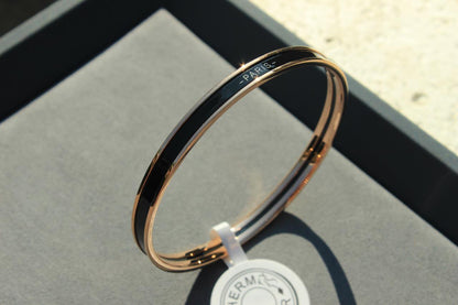 [⭐Veyra]HM UNI BANGLE BAG