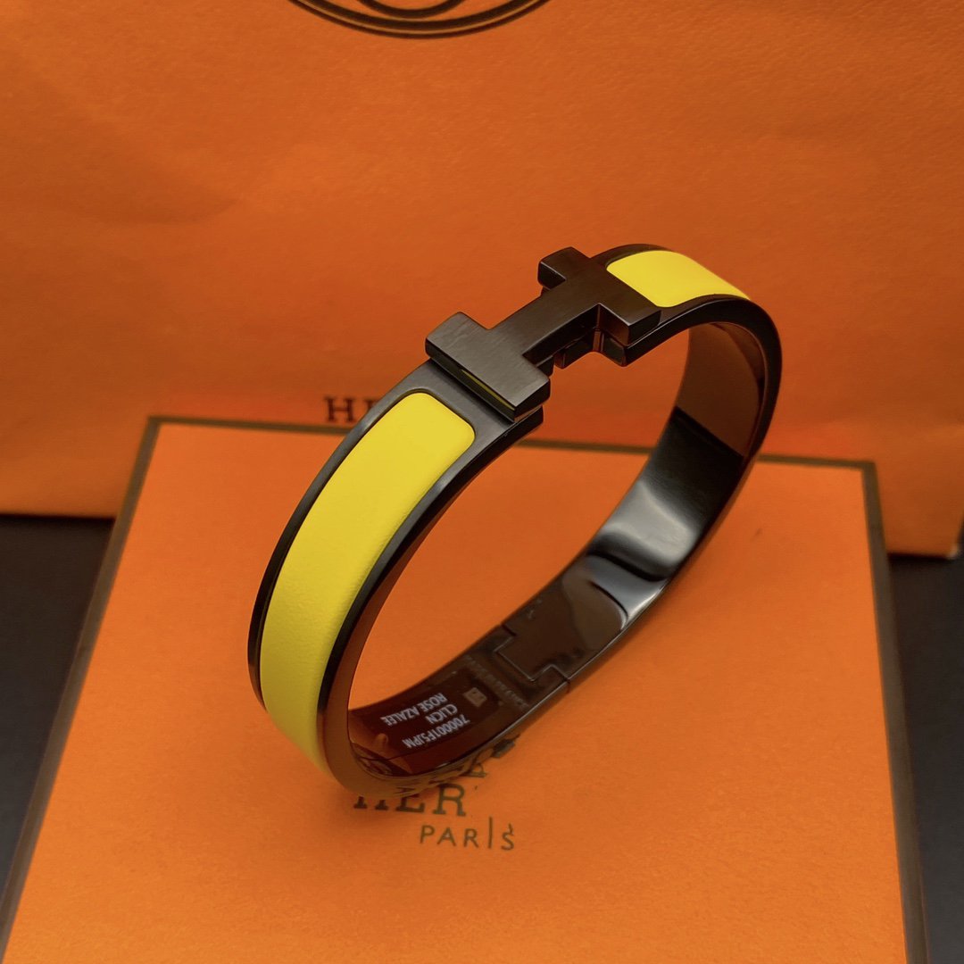 [⭐Veyra]CLIC HM SO BLACK YELLOW BRACELET