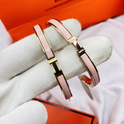 [⭐Veyra]CLASSIC HM CLIC  PINK 8MM ENAMEL BRACELET