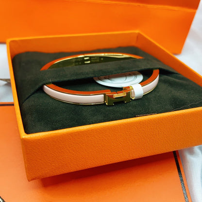 [⭐Veyra]CLASSIC HM CLIC  PINK 8MM ENAMEL BRACELET