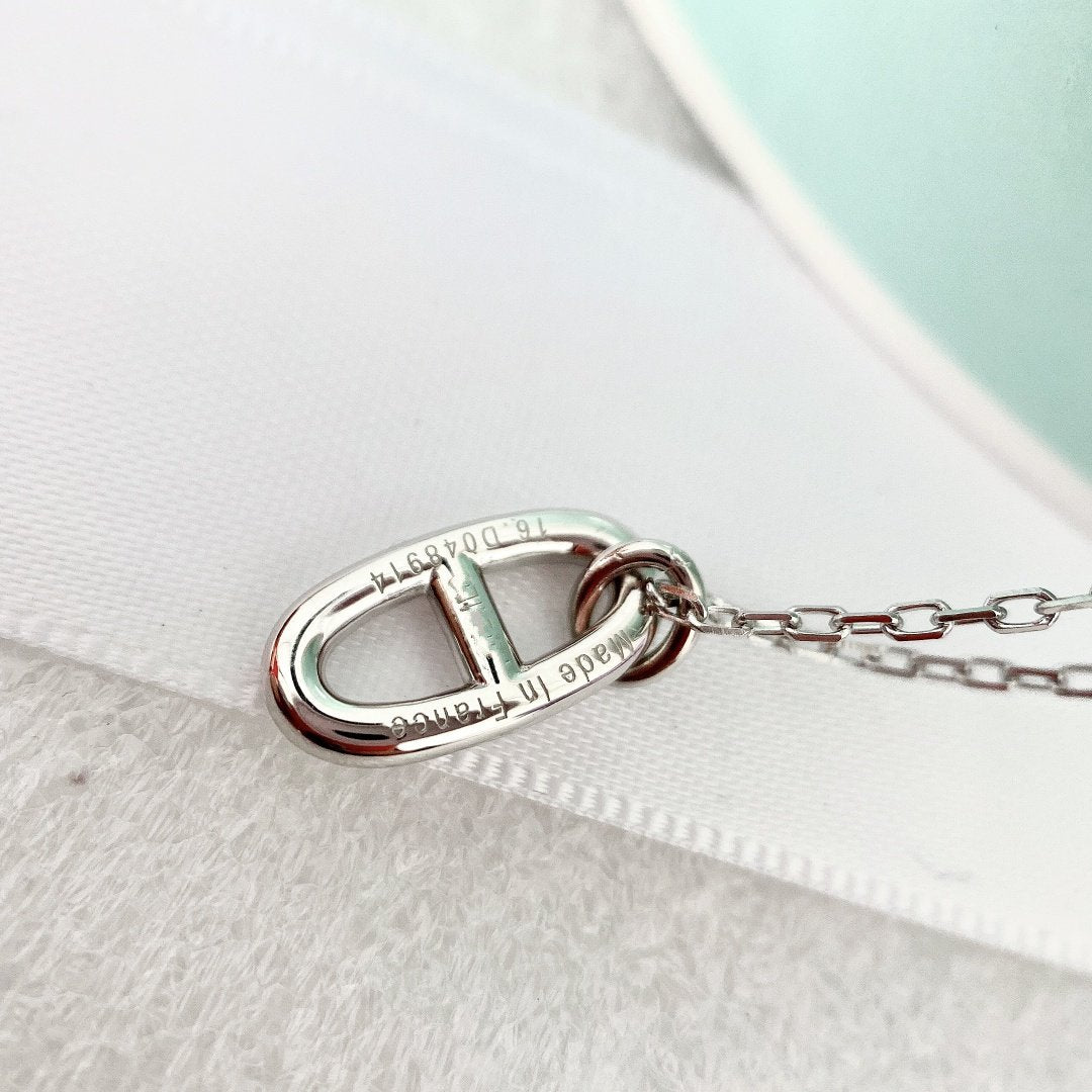 [⭐Veyra]HM PIG NOSE NECKLACE