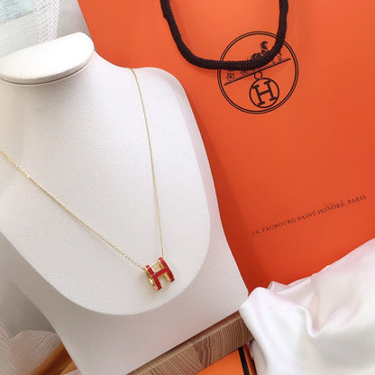 [⭐Veyra]HM CLIC RED ENAMEL GOLD NECKLACE