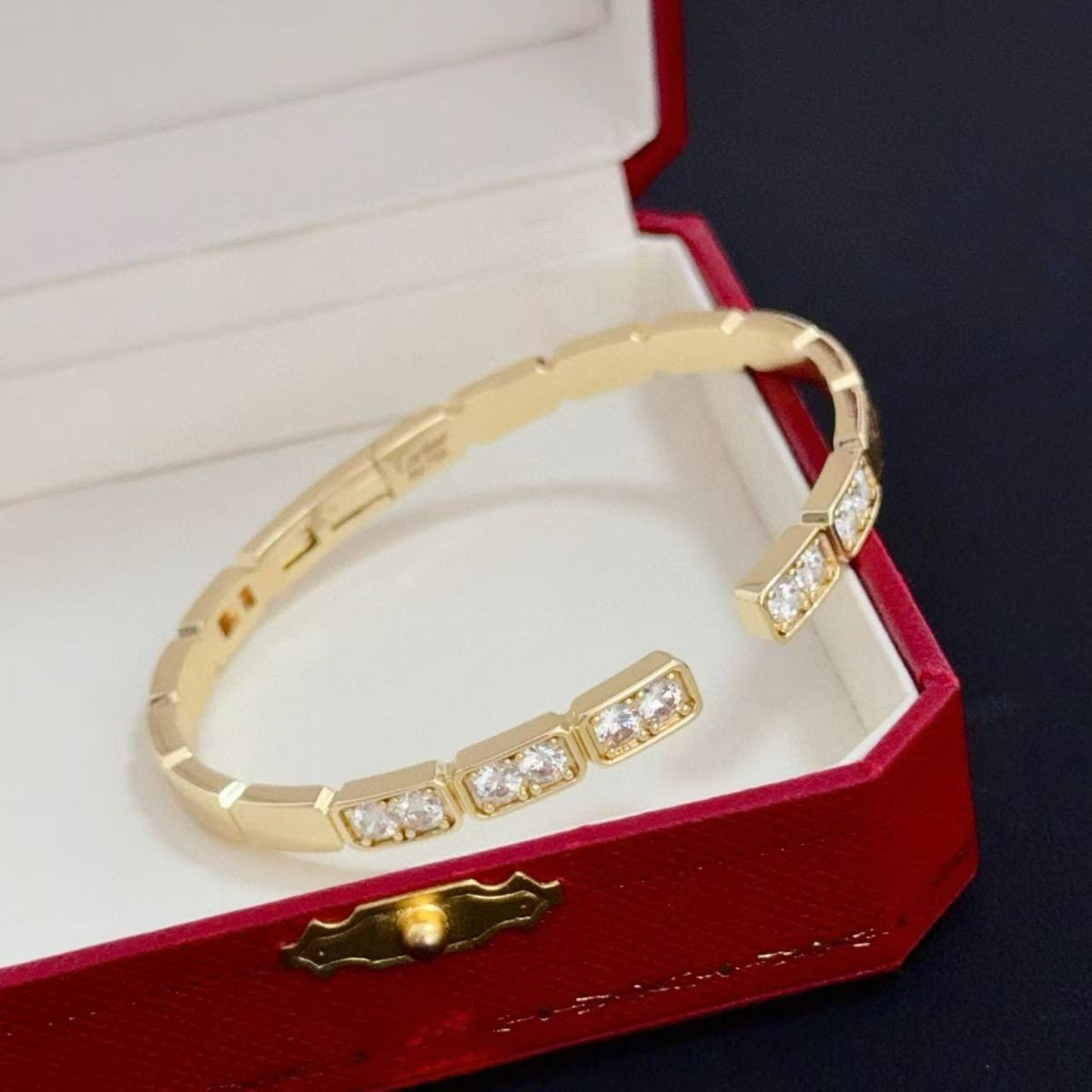 [⭐Veyra jewelrys]LOVE DIAMOND OPEN  BRACELET