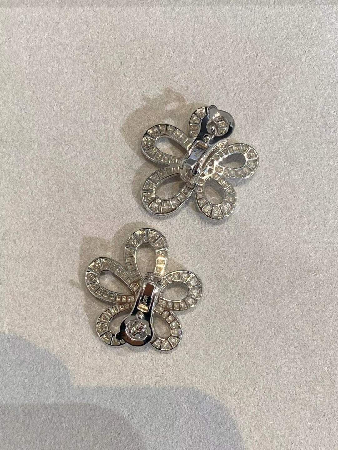 [⭐Veyra]FLOWERLACE EARRINGS FULL DIAMONDS