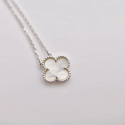 [⭐Veyra]CLOVER  15MM WHITE MOTHER-OF-PEARL SILVER