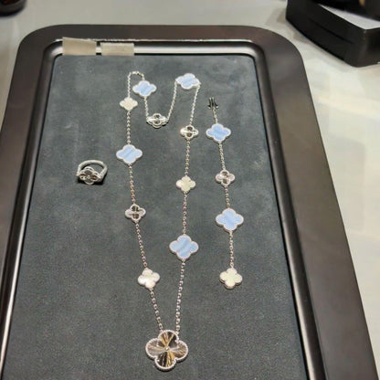 [⭐Veyra]DETACHABLE CLOVER 15(11+4) FLOWER SILVER NECKLACE SET