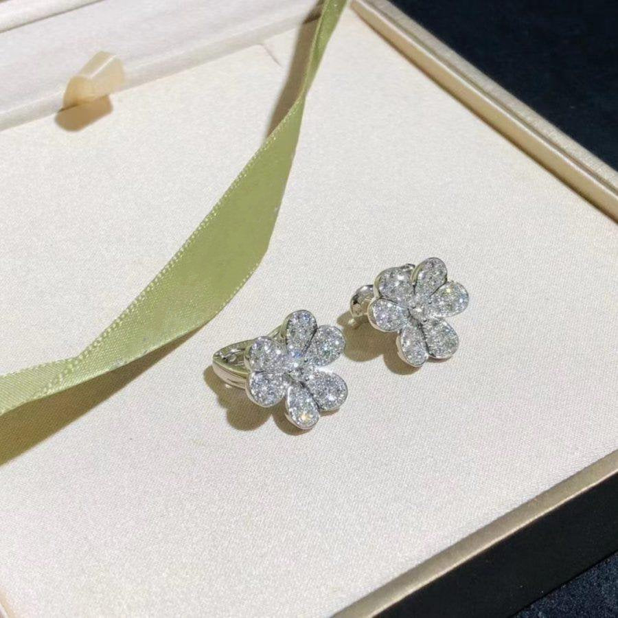 [⭐Veyra]FRIVOLE SILVER FLOWER DIAMOND EARRINGS