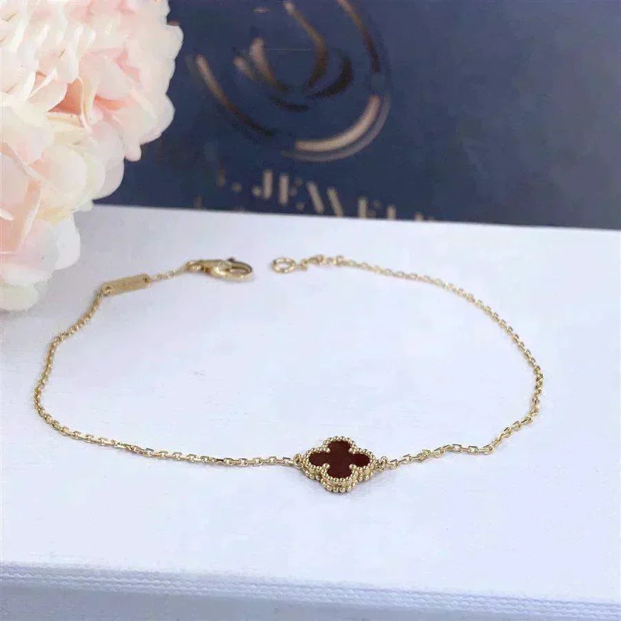 [⭐Veyra]CLOVER  CARNELIAN SINGLE FLOWER BRACELET