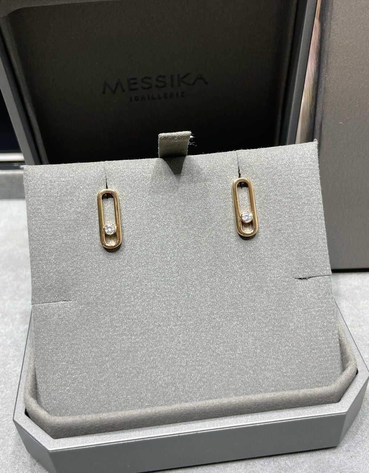 [⭐Veyra]MOVE UNO SMALL 1 DIAMOND EARRINGS