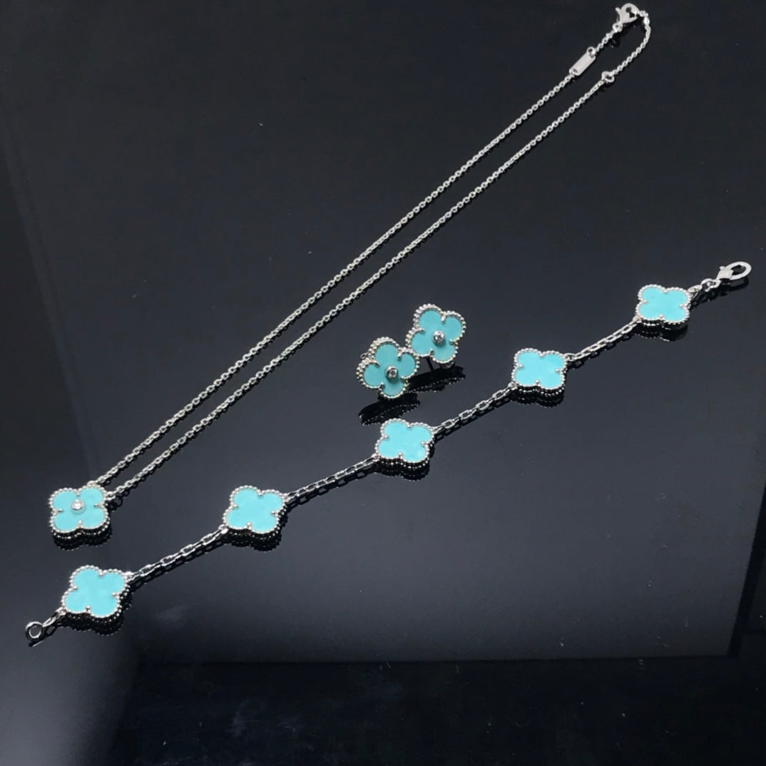 [⭐Veyra]CLOVER 1 DIAMOND BLUE SKY SILVER EARRINGS