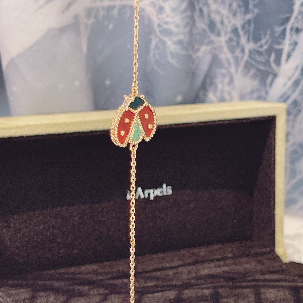 [⭐Veyra]LUCKY SPRING 1 MOTIF PINK GOLD BRACELET