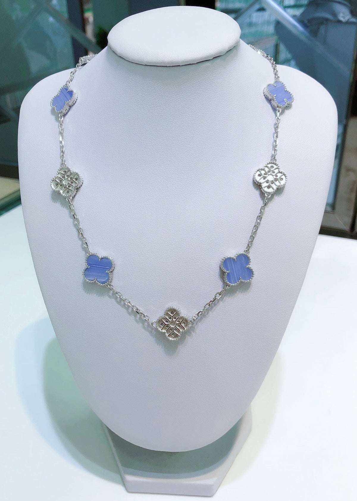 [⭐Veyra]CLOVER 10 MOTIFS CHALCEDONY DIAMONDS SILVER NECKLACE