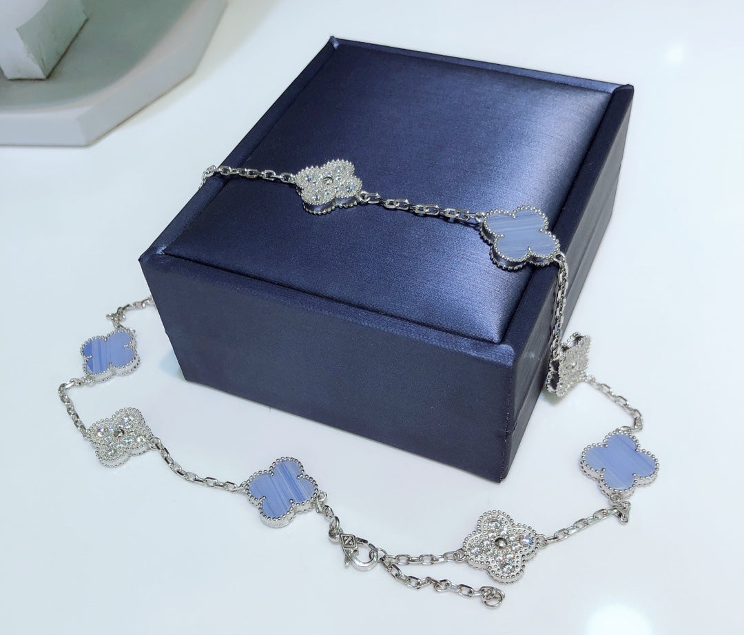 [⭐Veyra]CLOVER 10 MOTIFS CHALCEDONY DIAMONDS SILVER NECKLACE