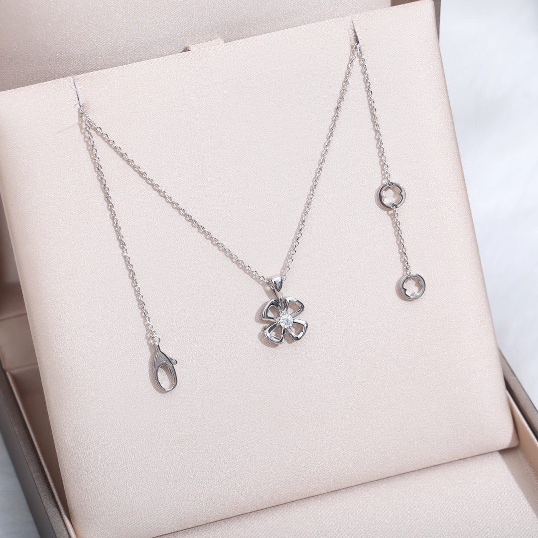 [⭐Veyra]FIOREVER NECKLACE DIAMOND CENTER
