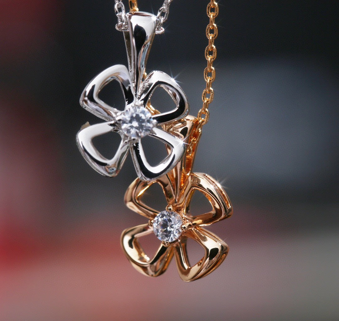 [⭐Veyra]FIOREVER NECKLACE DIAMOND CENTER