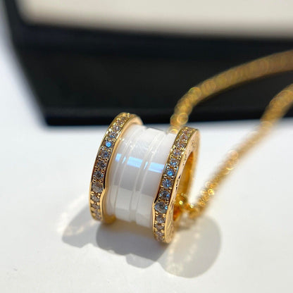 [⭐Veyra]ZERO 1 WHITE CERAMIC DIAMOND PINK GOLD NECKLACE